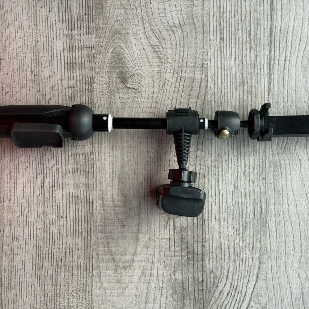 (3) Three Piece Cellphone Tripod Set